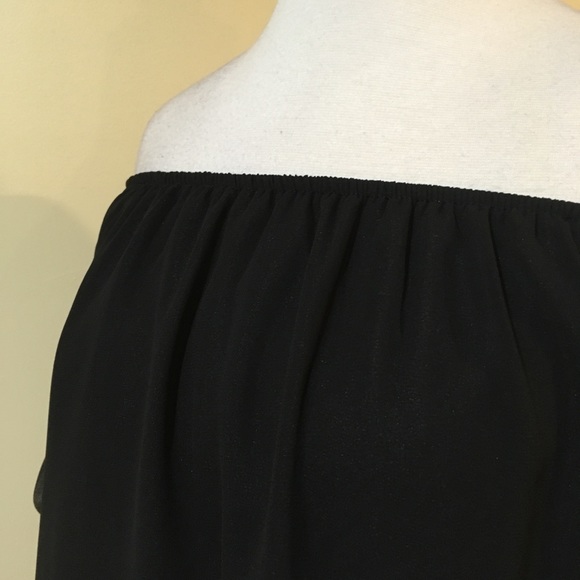 Off Shoulder Chiffon 3/4 Sleeve Top - Picture 4 of 6